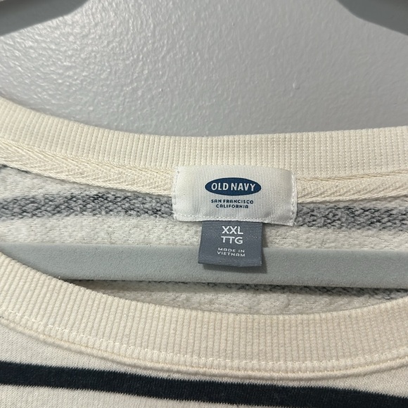 Old Navy Black & White Striped “Hello There” Crewneck Sweatshirt Sz XXL - Picture 2 of 4